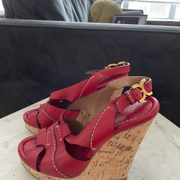Chloe size 9 red leather wedges - Picture 5 of 5